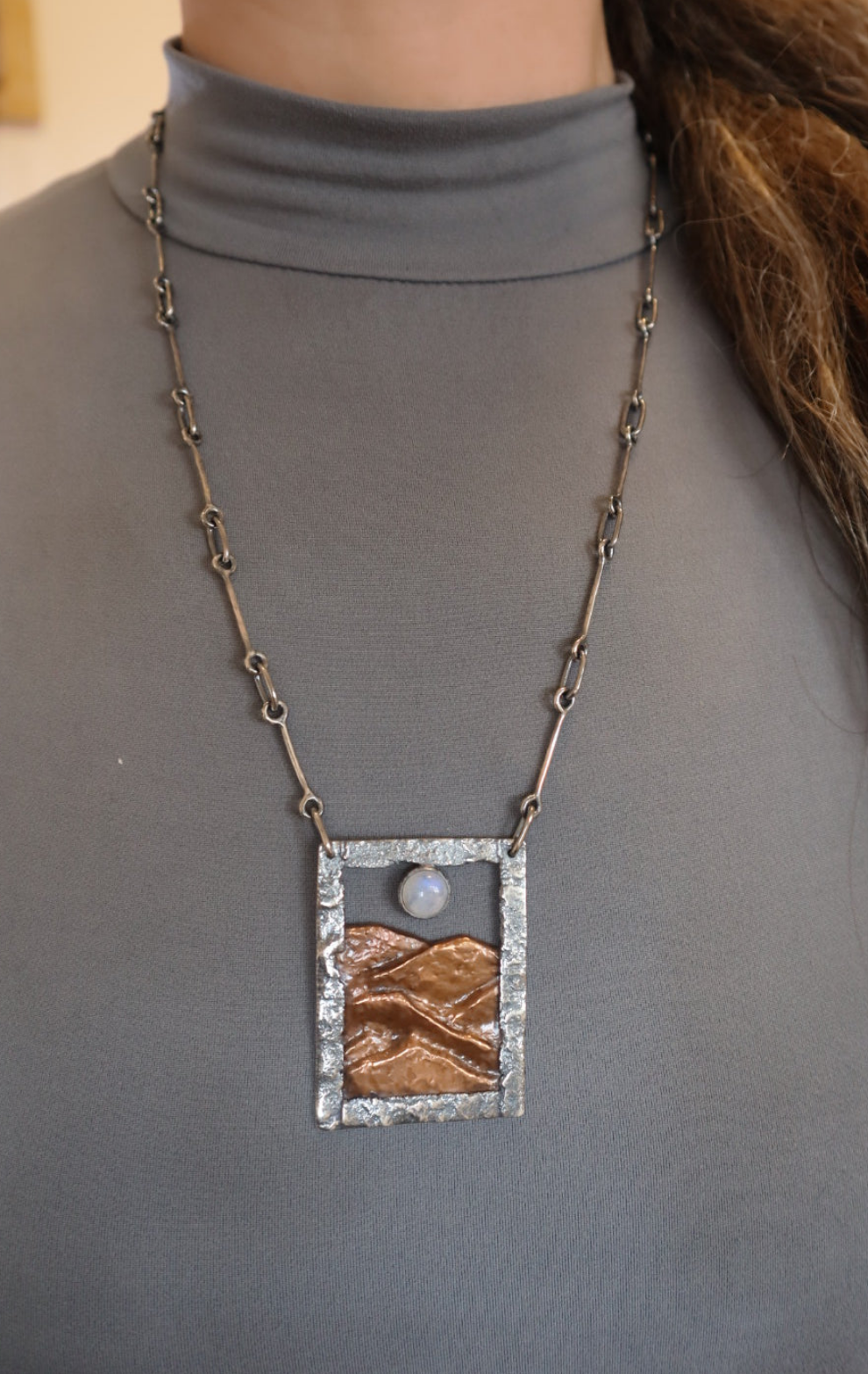 Collar Cordillera Piedra Luna