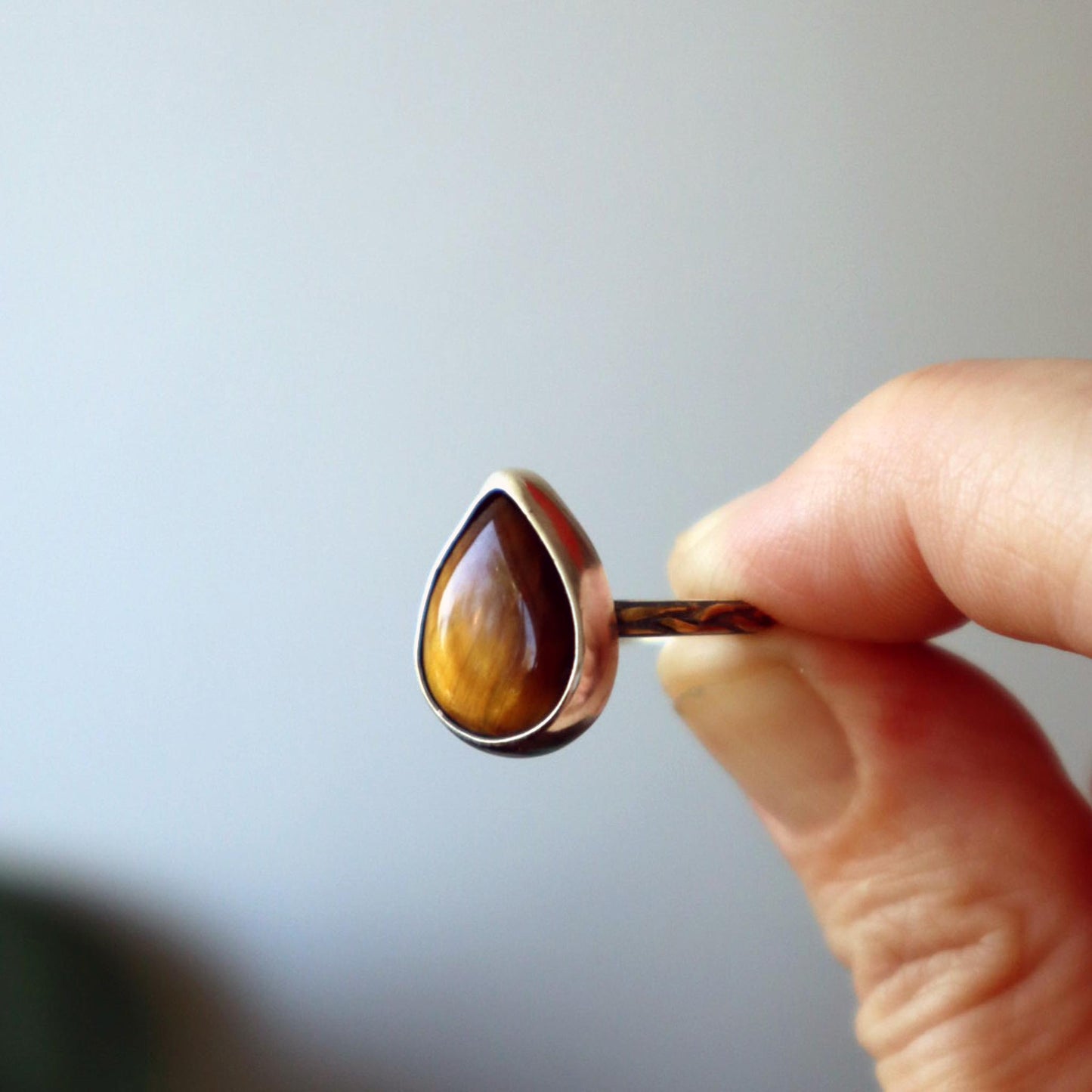 ANILLO TRENZADO OJO DE TIGRE