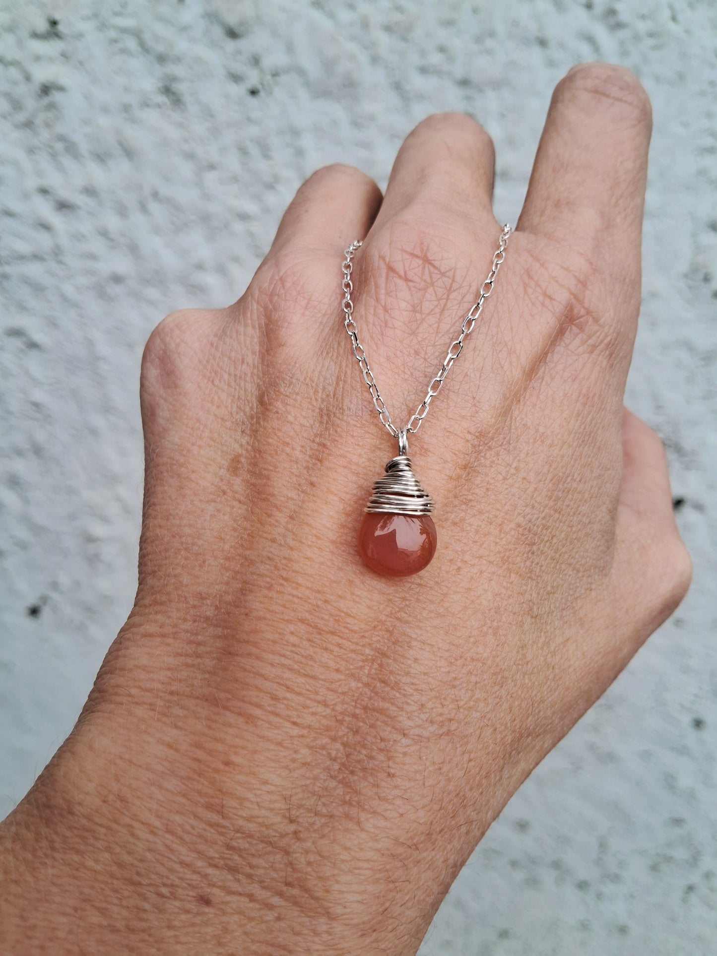 Collar puntito Cornalina