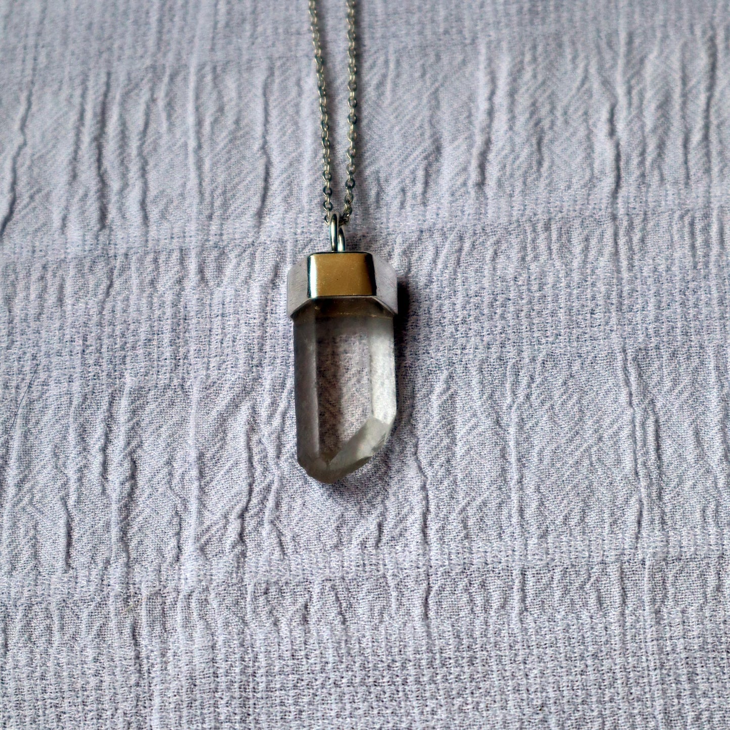 COLLAR PUNTA DE CUARZO G